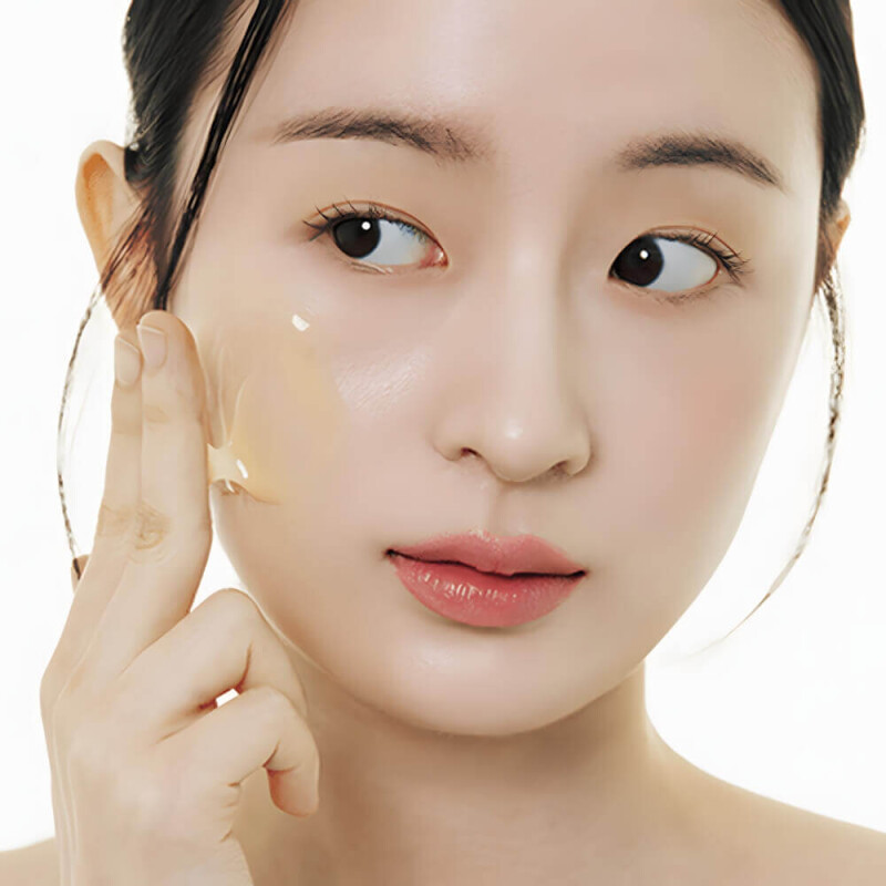 SKIN1004 Madagascar Centella Retinol 0.2 Boosting Shot Ampoule